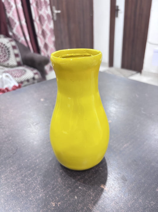 Vastu Vase Small – Handcrafted Figurine, 7.5 Inch