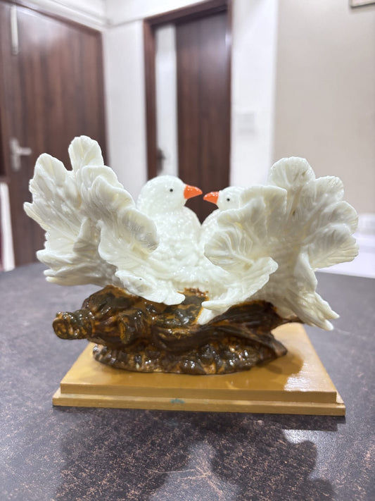 Love Birds Figurine – Handcrafted, 7 Inch