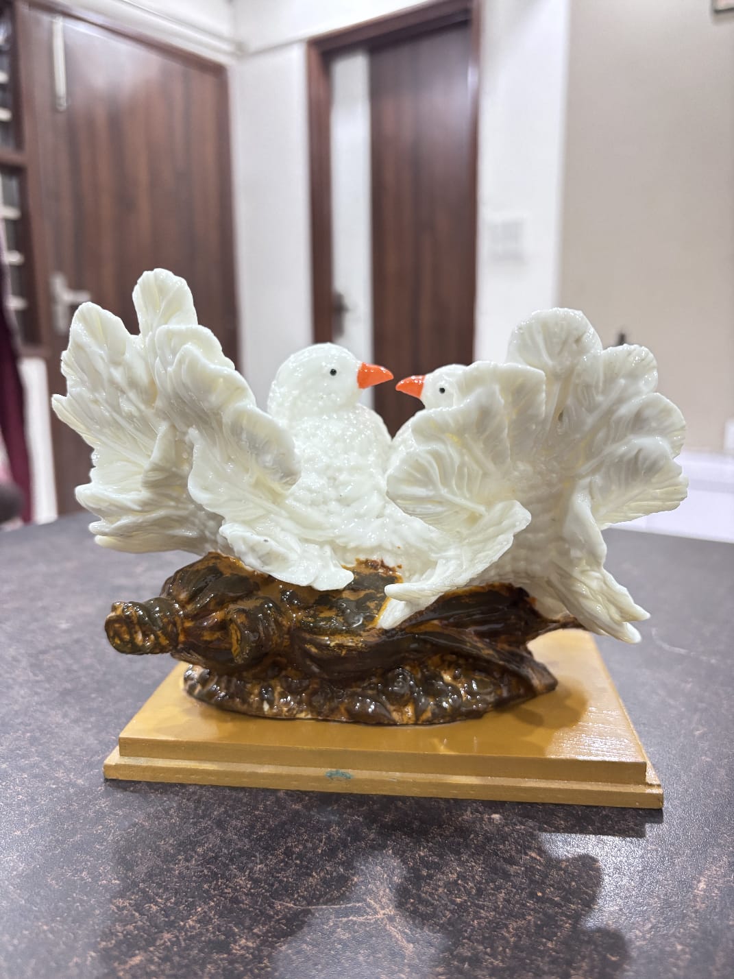 Love Birds Figurine – Handcrafted, 7 Inch